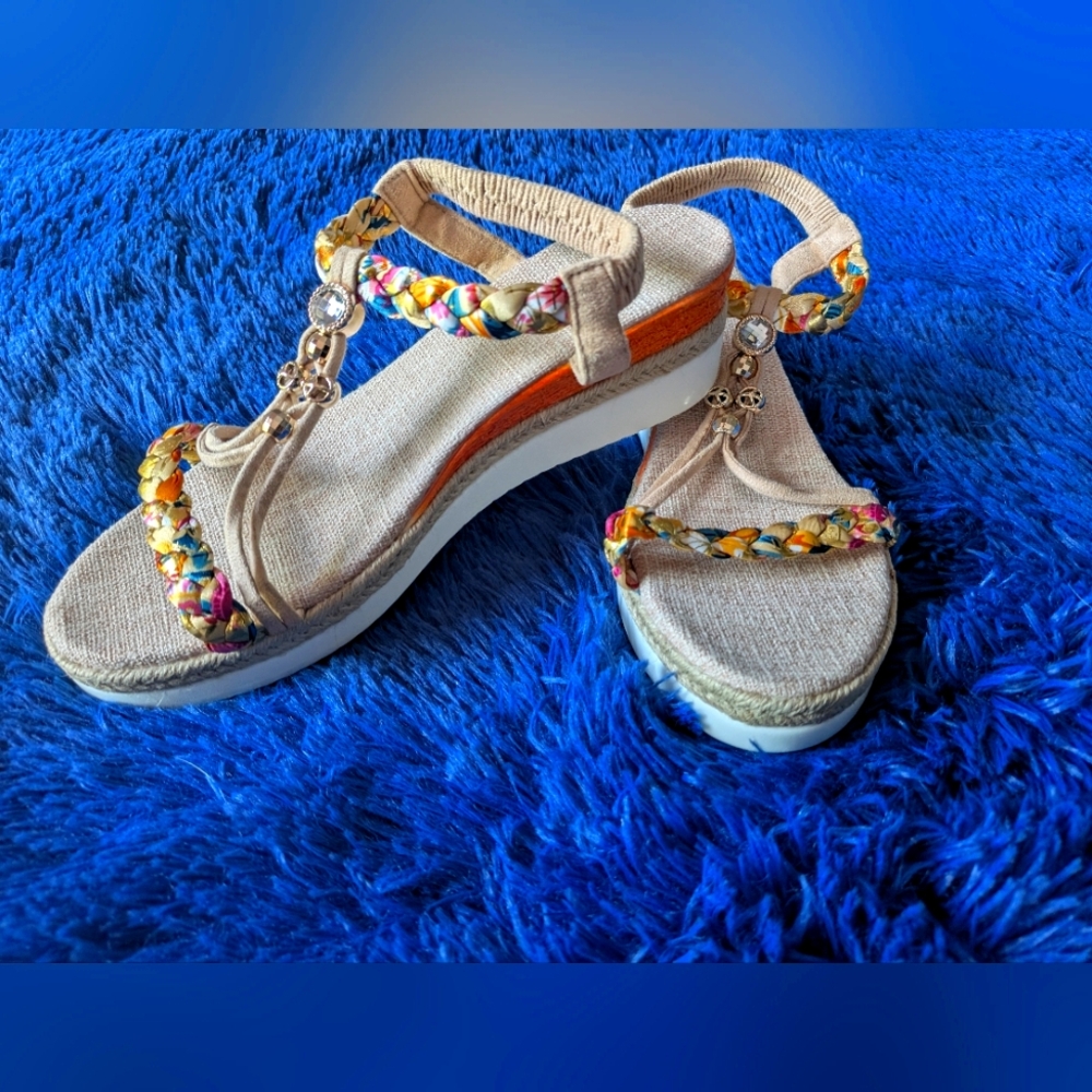 NWOT Wedge Sandals
